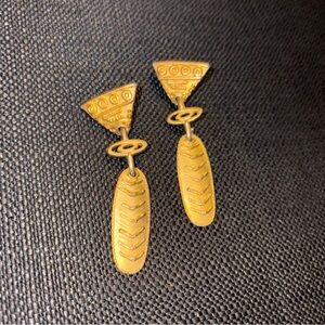 Elegant Gold Dangle Earrings